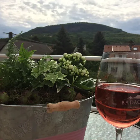 Apartman Bella Badacsony Apartmanház Badacsonytomaj