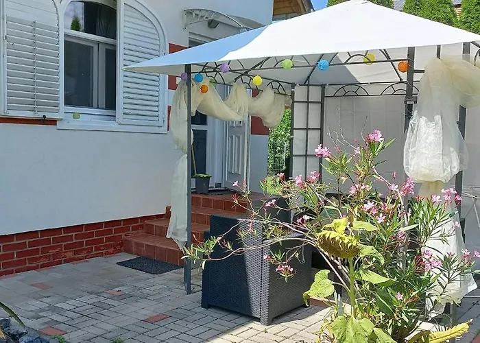 아파트 Bella Badacsony Apartmanhaz *
